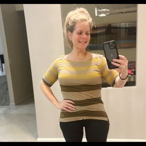 Burberry Brit XS 3/4 length sleeve top